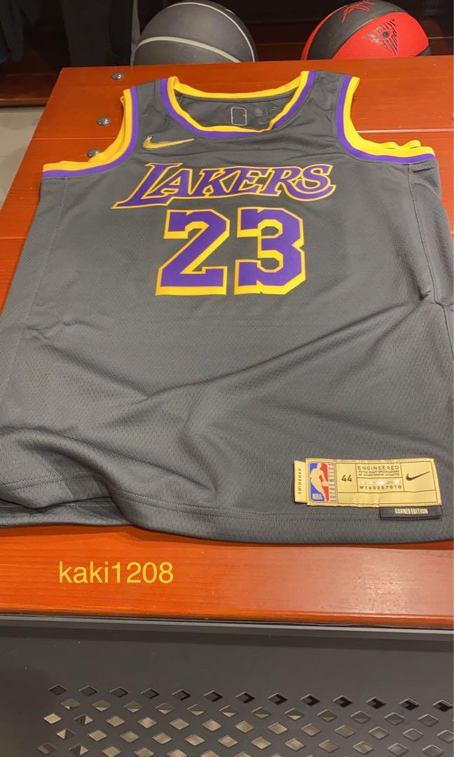 Nike Los Angeles Lakers Lebron James Earned Edition Jersey Size Medium 44