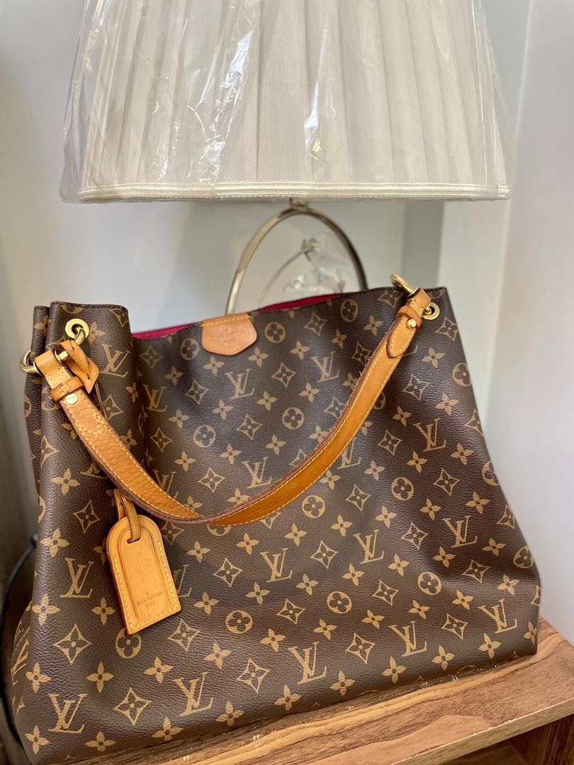 Graceful Louis Vuitton Handbags Multiple colors ref.405413 - Joli Closet