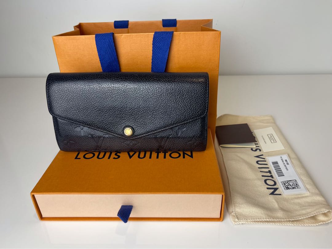 359 Unboxing: #LouisVuitton Monogram Multiple Wallet! $495. Iconic