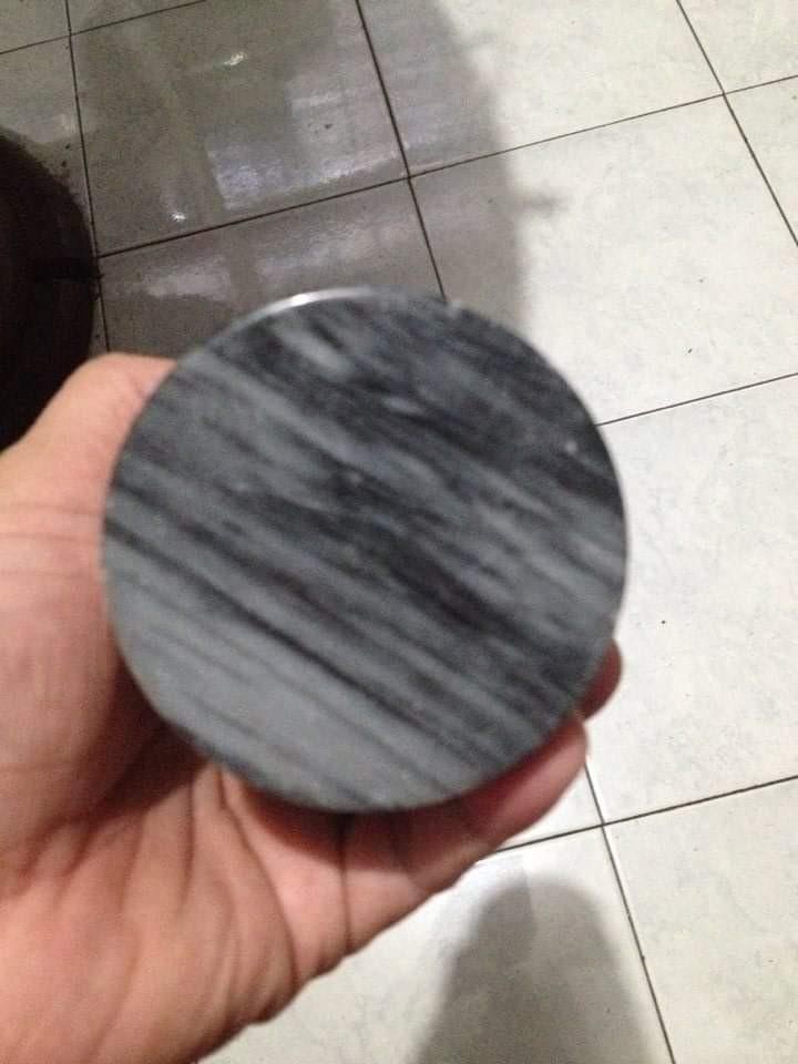 Marble Stone pet urn (Category: Vases & Decorative Bowls) located in Quezon City. Submitted by toys_r_here (Listing ID 1090338880, Image 3). Description: marble Stone kanister For sale As is po What you see is what you get Pa check nlng ng condition sa pics First to pay gets the item Meet or ship pwed Qc area near quezon ave. Pm me for more questions. Payment pwede bdo bpi gcash. By.