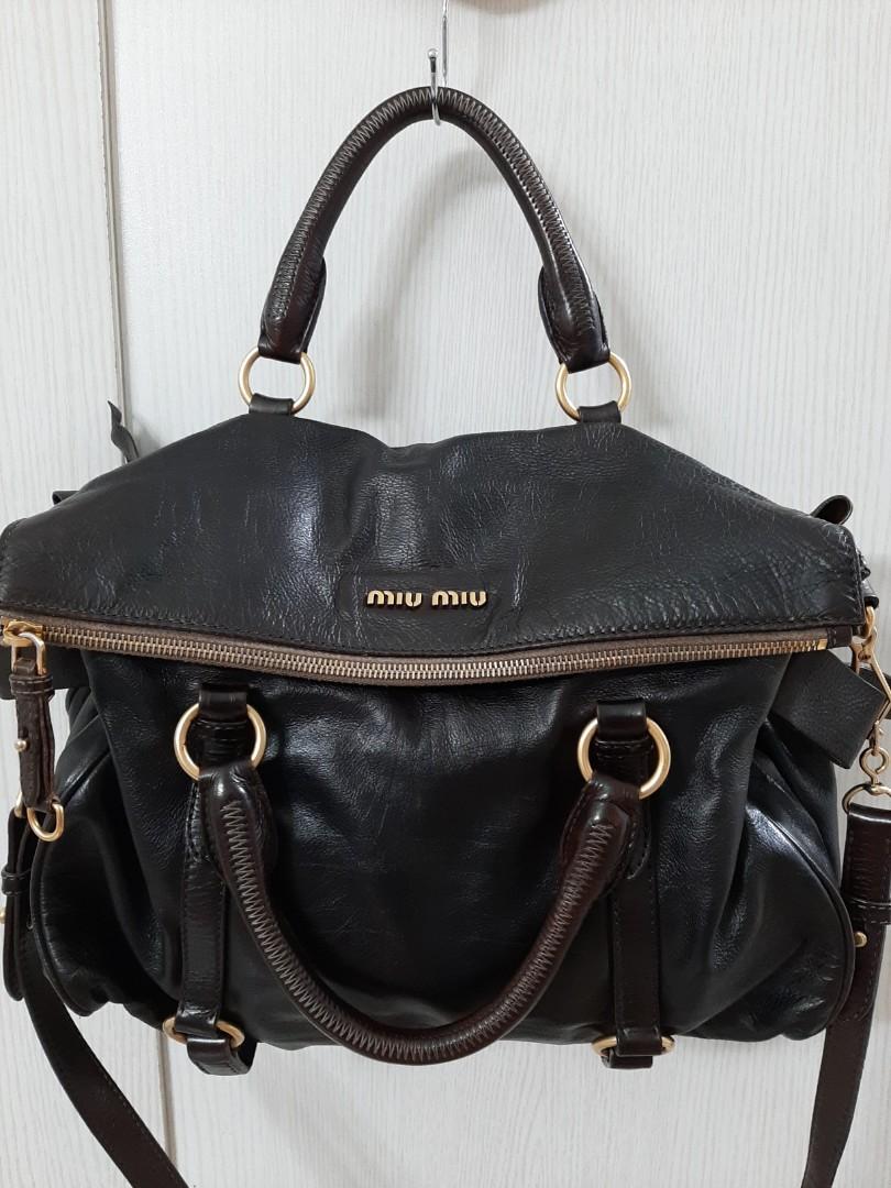 Miumiu leather sling (Category: Luxury Bags & Wallets) located in Manila. Submitted by poyeesy (Listing ID 1090338635, Image 1). Description: original miumiu leather sling bag..