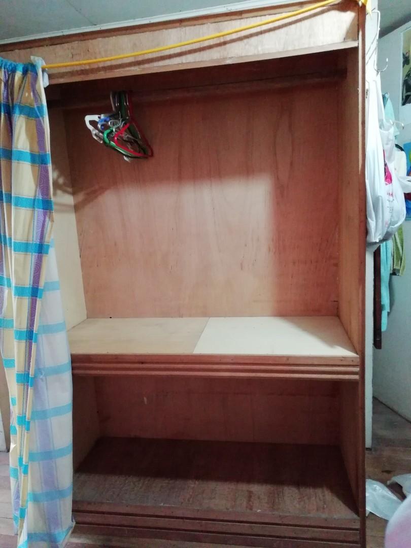 Moving Out Sale Cabinet (Category: Shelves, Cabinets & Racks) located in Quezon City. Submitted by fablou18 (Listing ID 1090342853, Image 3). Description: Selling this big Cabinet..