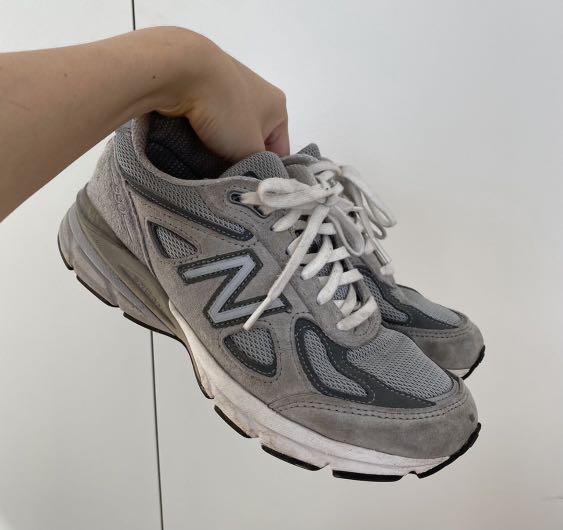 new balance 990v4 woman