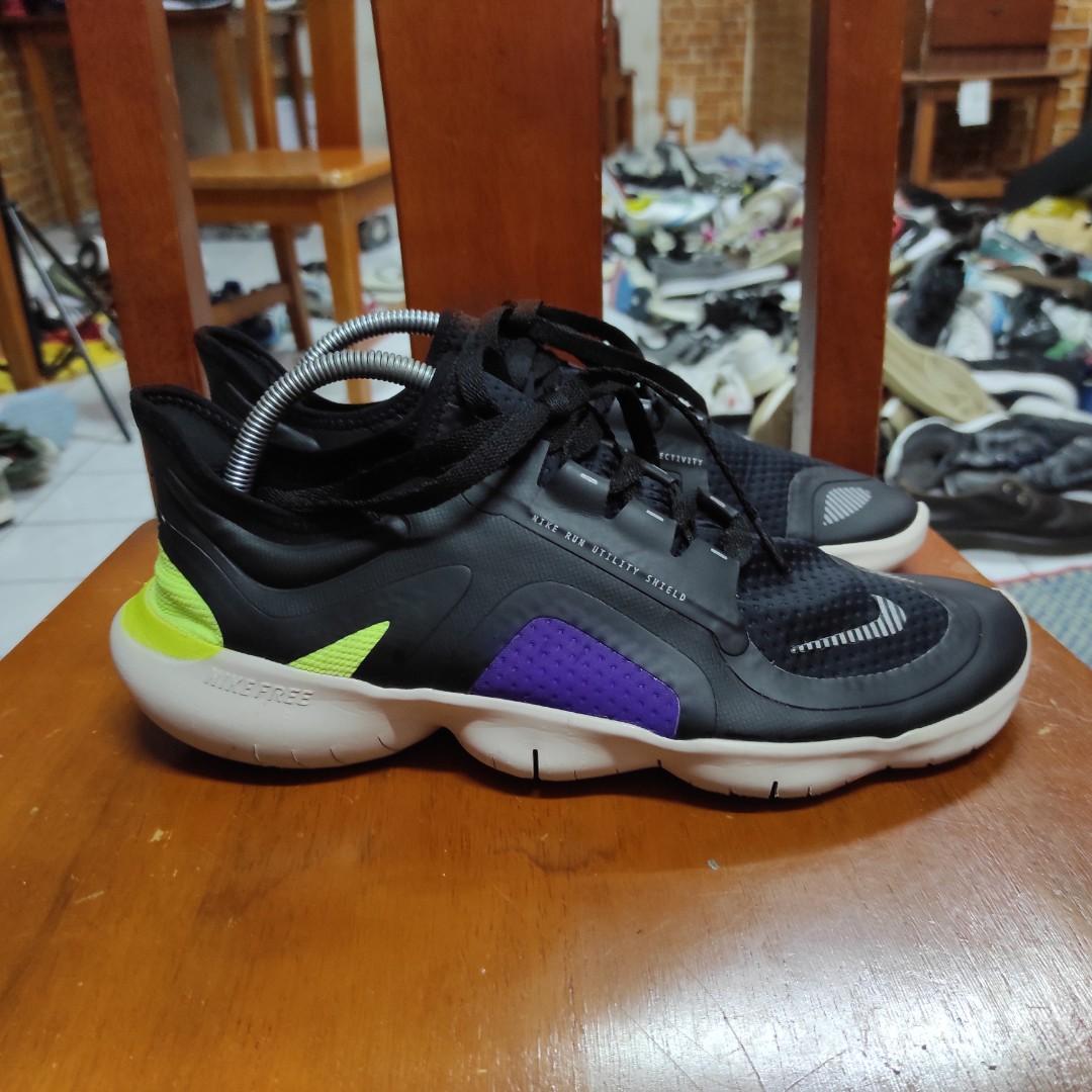 Free rn 5.0 deals shield men's running shoe