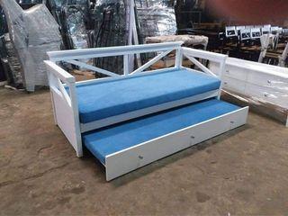 Prairie Day Bed with pull-out