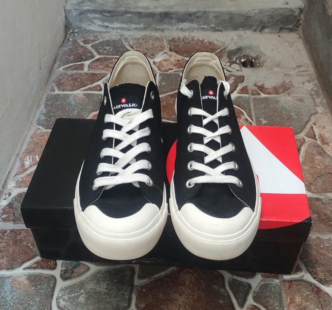 Airwalk basic on sale canvas
