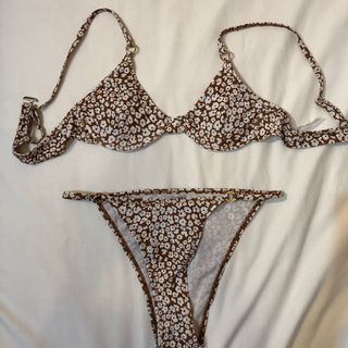 (Category: ) located in . Submitted by shopdez (Listing ID 1090350237, Image 1). Description: .