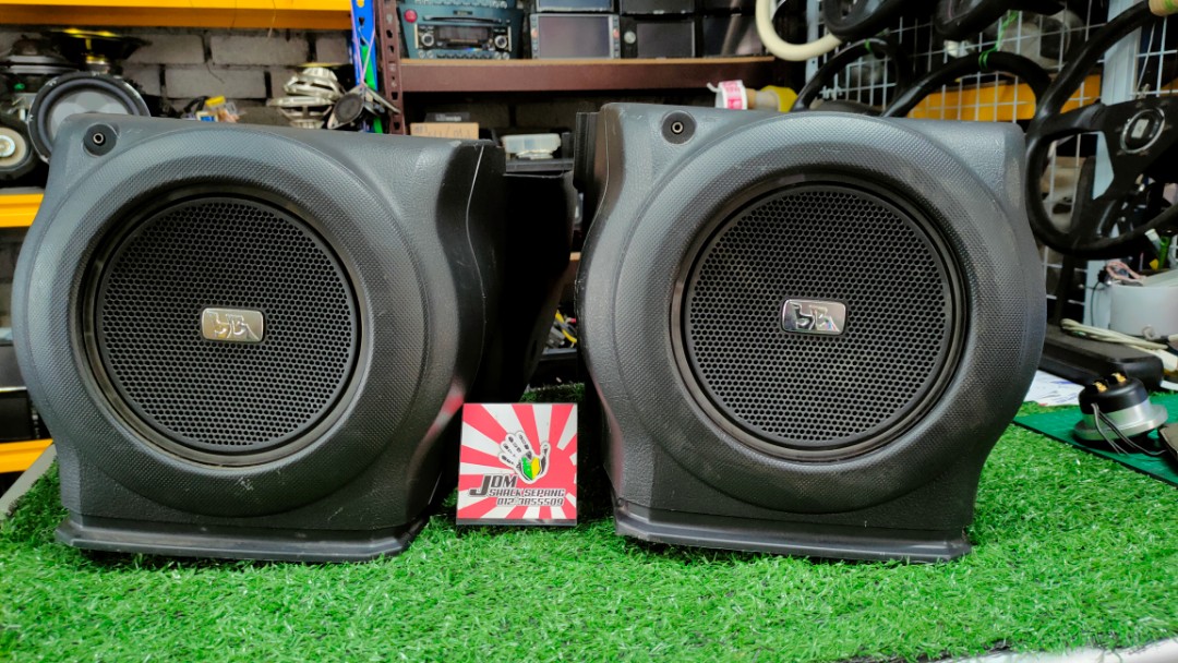SUB WOOFER TOYOTA BB, Auto Accessories 