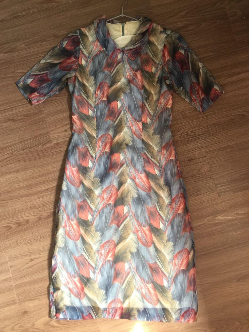Tailored Collared Dress (Category: Dresses) located in Quezon City. Submitted by beyaa_a (Listing ID 1090426072, Image 1). Description: 💖 Got this tailored from our mananahi. 💖 Super nice and lightweight ang fabric 💖 Rfs: this is my fave but it doesn't fit me anymore.