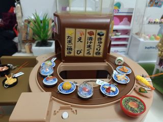 (Category: ) located in . Submitted by tinyliciousminiatures (Listing ID 1090278220, Image 1). Description: .