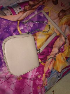 (Kategori: ) berada di . Dikirim oleh ul_stuff (ID iklan 1090339475, Gambar 1). Deskripsi: .