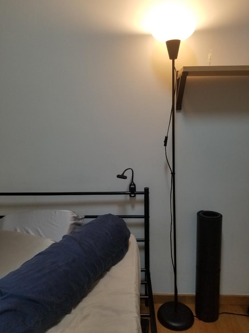 TÅGARP Floor uplighter with light bulb, black/white - IKEA