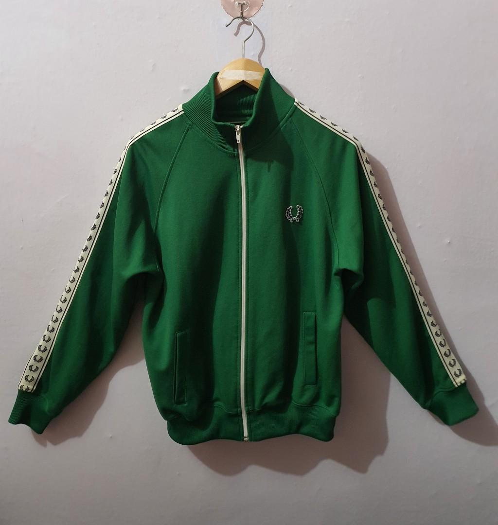 Fred perry taped track jacket hotsell green