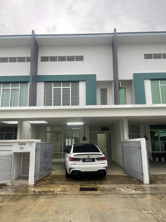 Wts Double Storey Taman Suria Warisan Property For Sale On Carousell