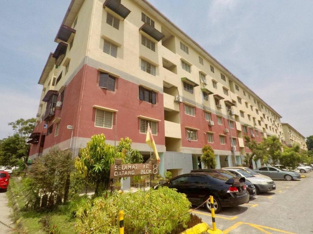 Wts Flat Pkns Seksyen 7 Shah Alam Property For Sale On Carousell