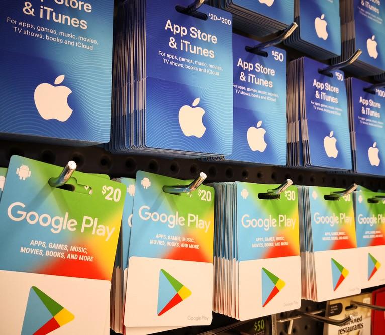 Apple gift card and play store gift card, Tickets & Vouchers, Vouchers ...