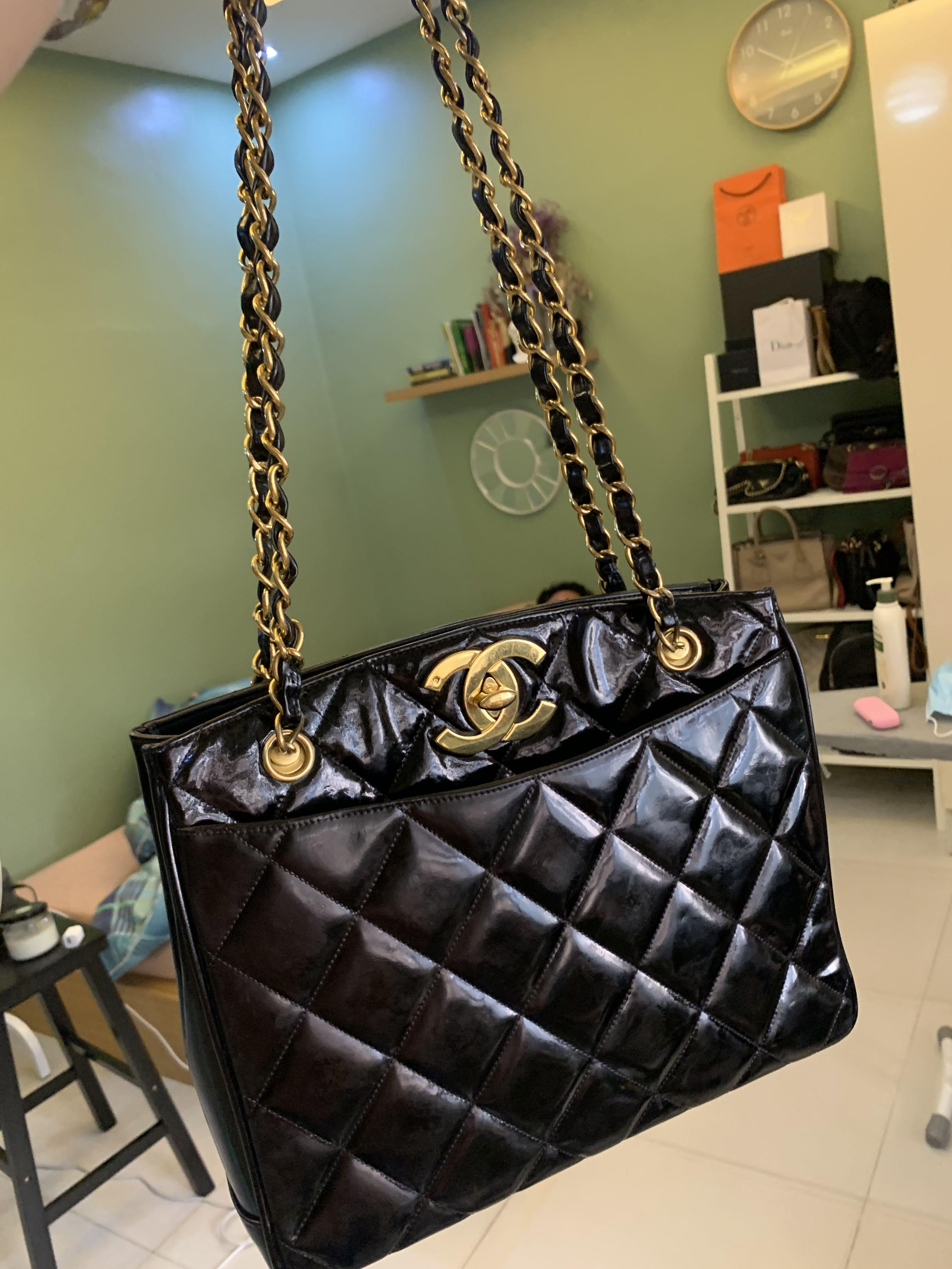 CHANEL  Bags  Chanel Vintage Black Quilted Lambskin Leather Shoulder Bag  9697 Grand Shopping  Poshmark