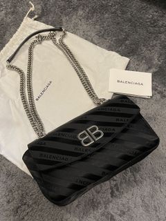 （分類：）位於 。 由 tse__ 提交（商品編號 1090621719，圖片 1）。簡介： 。