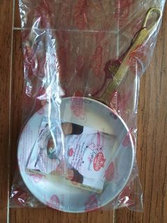 （分類：）位於 。 由 letusbuyletusspend 提交（商品編號 1090500122，圖片 1）。簡介： 。