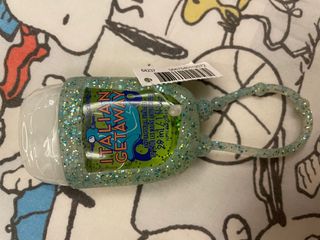 (Category: ) located in . Submitted by heartmnz (Listing ID 1090635410, Image 1). Description: .
