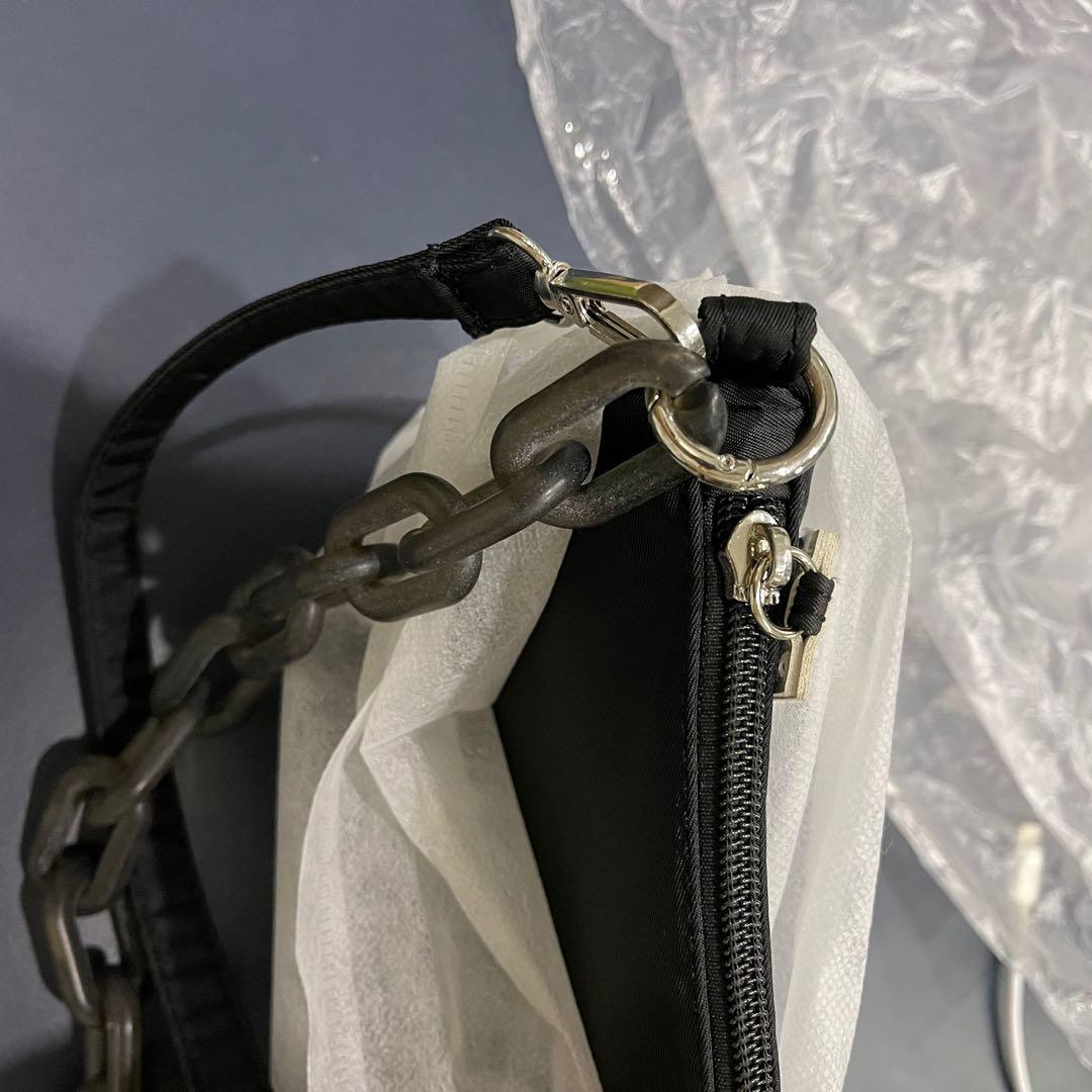 Black Nylon baguette bag, Women's Fashion, Bags & Wallets, Shoulder