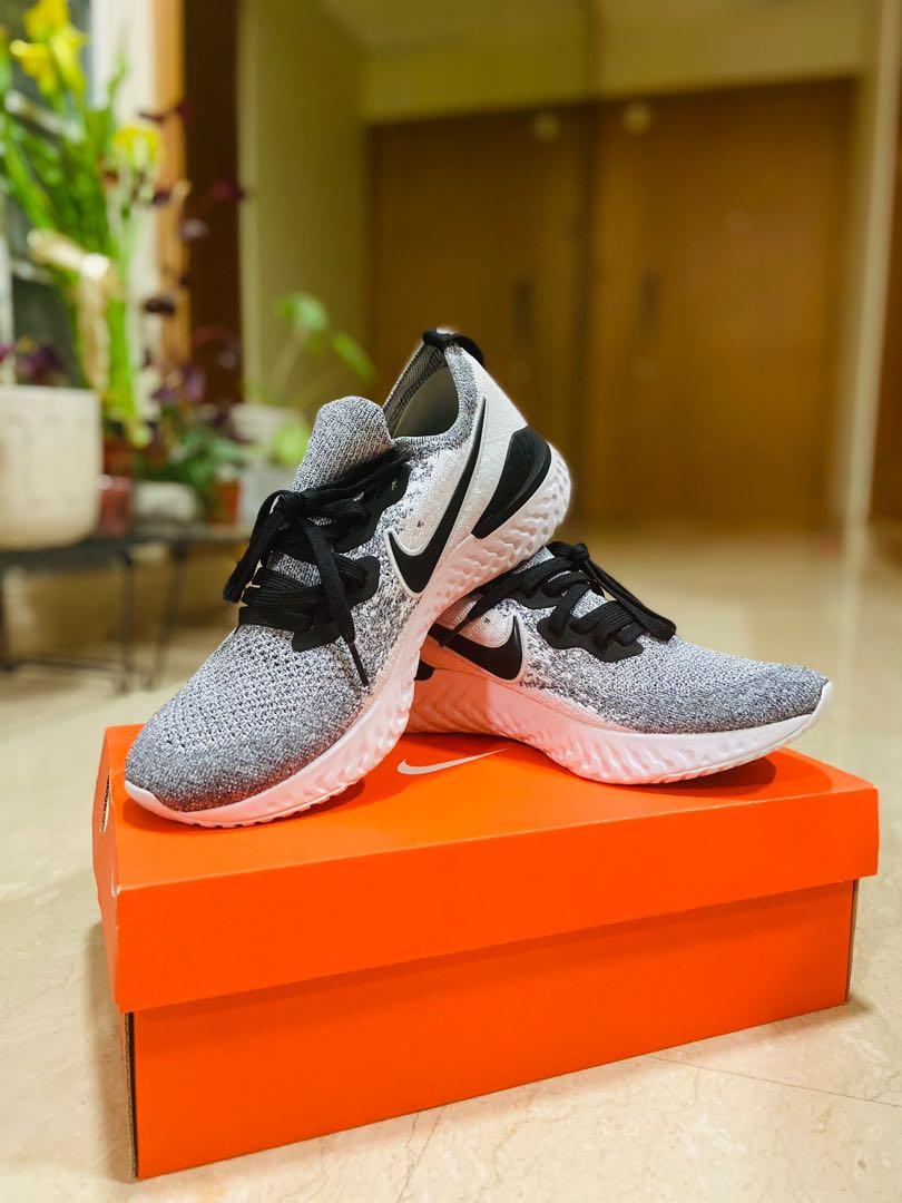 Nike epic react 2025 flyknit 2 white orange