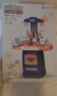 （分類：）位於 。 由 dumspiro 提交（商品編號 1090517043，圖片 1）。簡介： 。