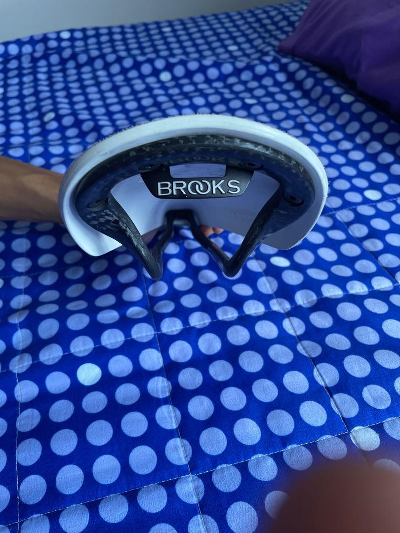 Brooks Cambium C13 All Weather Saddle White, Sports Equipment, Bicycles ...