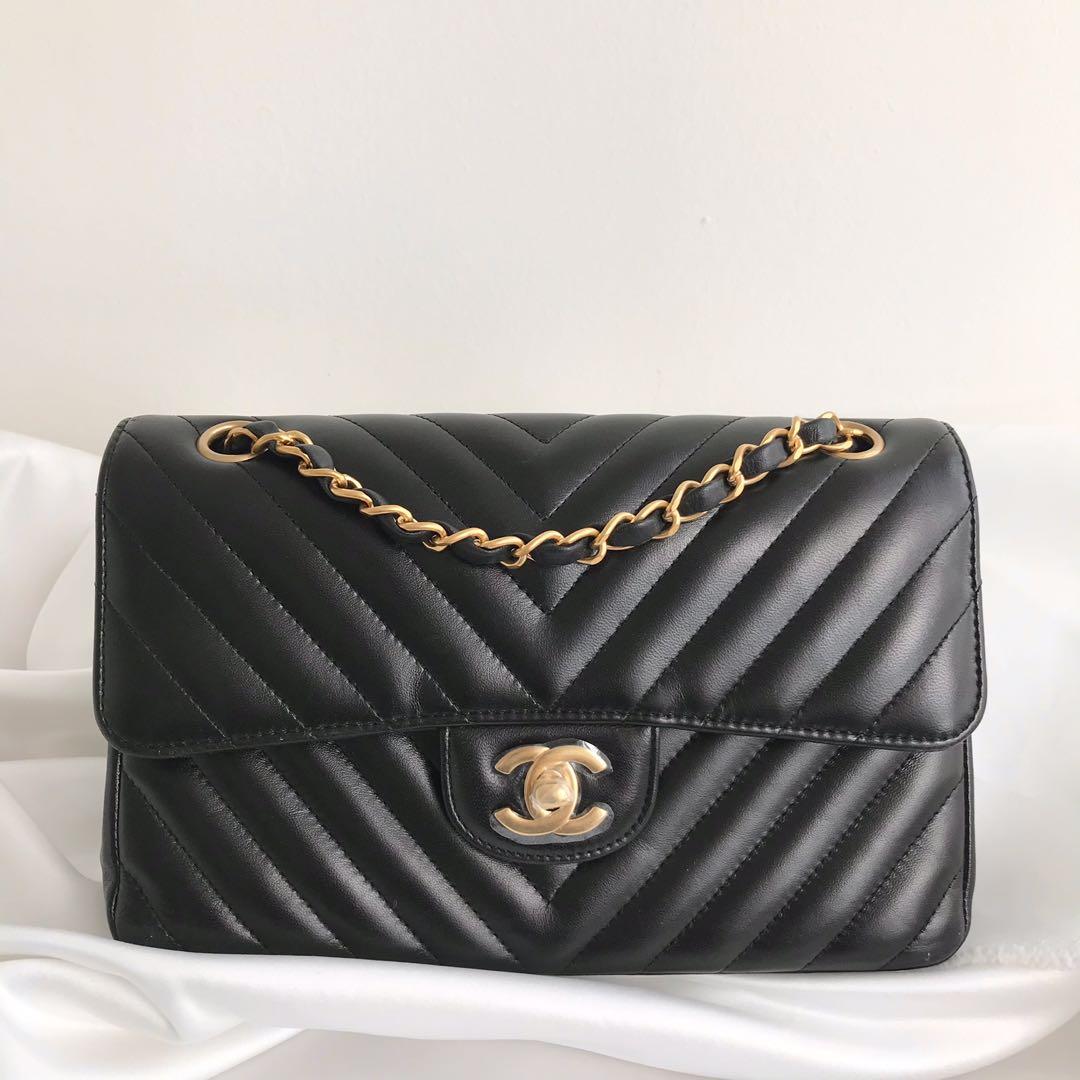 Chanel chevron cheap black hardware