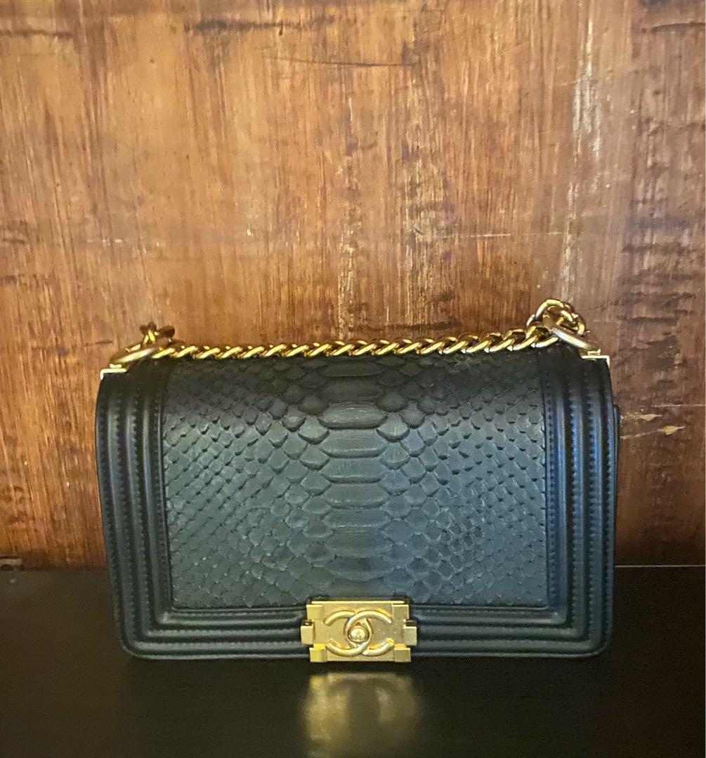 Chanel le top boy snakeskin