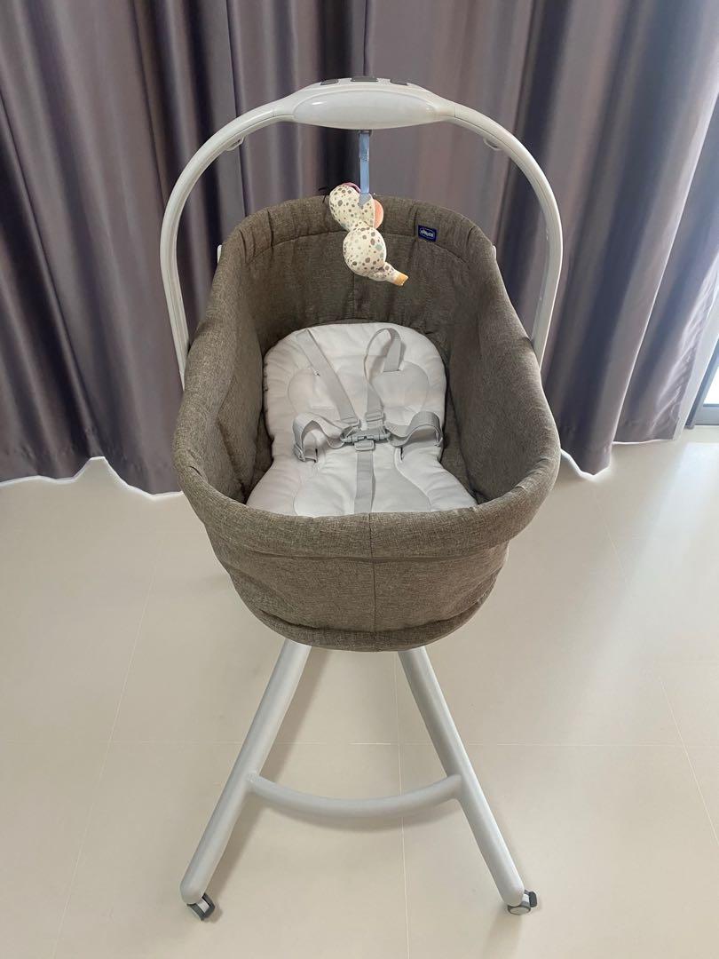 Chicco Hug 4 in 1 baby cot, portable, Babies & Kids, Baby Nursery