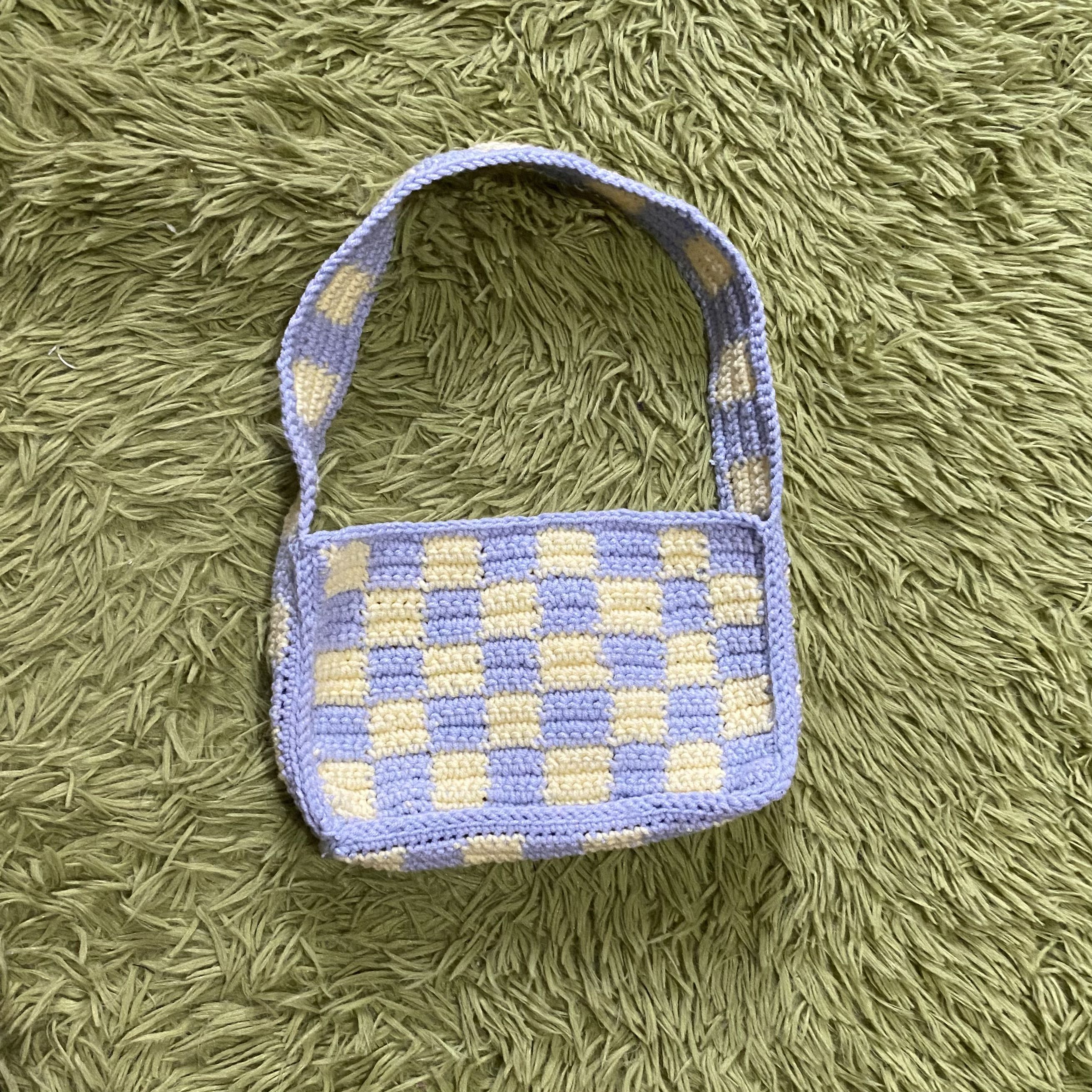 Crochet Checkered Baguette Bag Pattern Y2K 