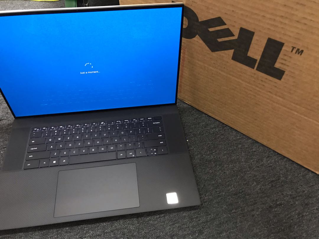(Dell outlet)Dell xps 17 9700,i710875H,UHD TOUCH,64gb ram,1tb ssd