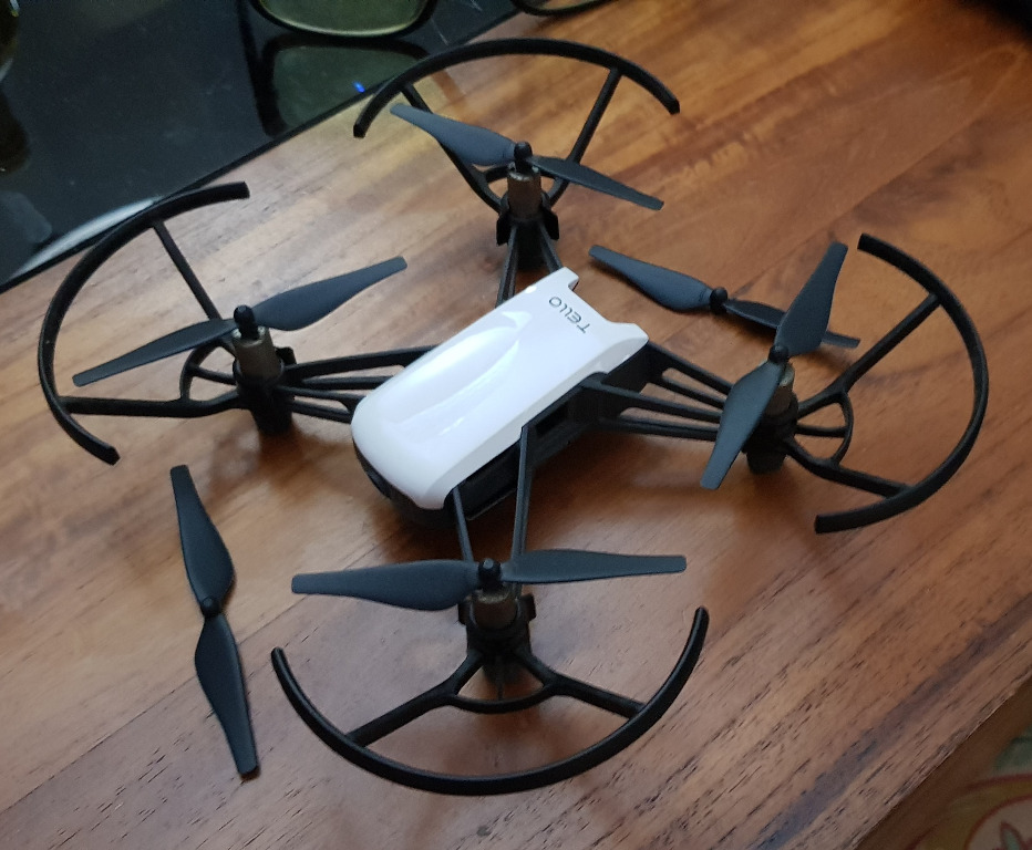 Dji tello best sale 2021