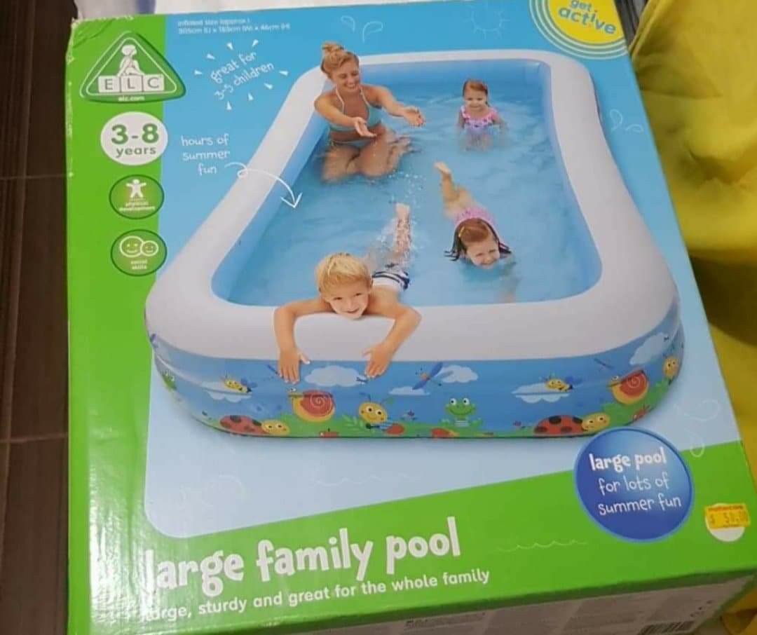 ELC Family swimming pool, Hobbies & Toys, Toys & Games on Carousell