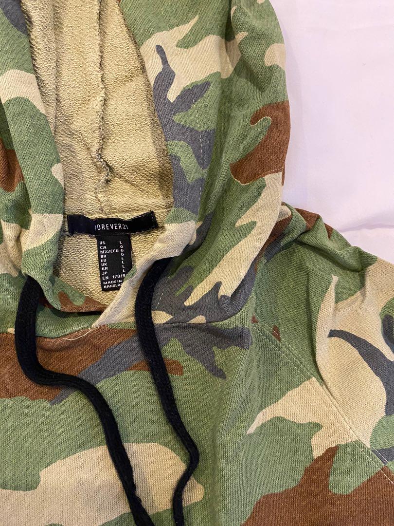 Forever 21 Camouflage Cropped Hoodie Sweater Women s Fashion Tops Longsleeves on Carousell