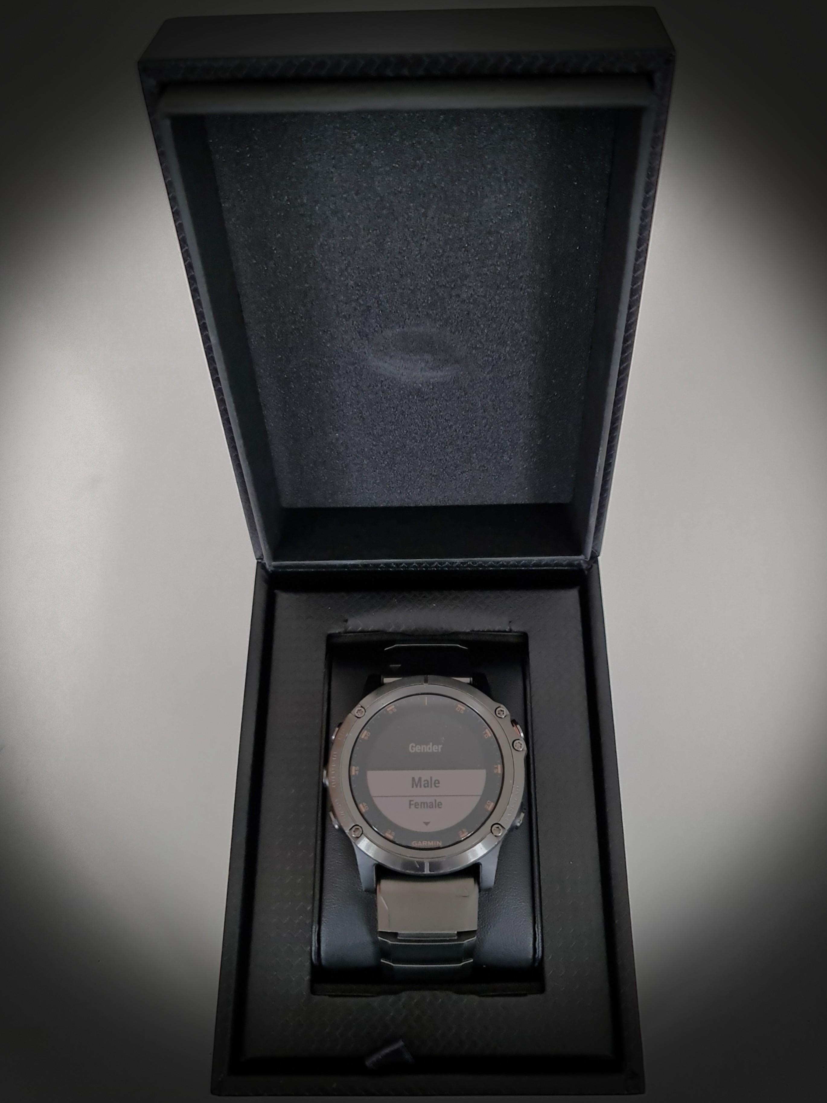 Garmin fenix 5 plus on sale sapphire carbon gray dlc titanium