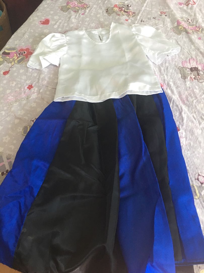 girl filipiniana dress
