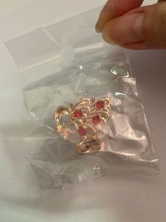 (Category: ) located in . Submitted by _jjjing (Listing ID 1090550881, Image 1). Description: .