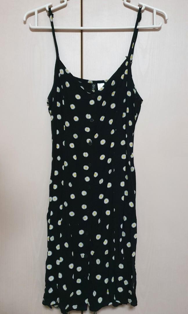 H&m sale daisy dress