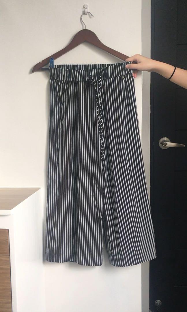 H&m square best sale pants