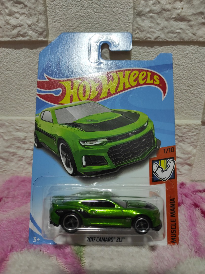 Hot Wheels Premium Collectible Super Treasure Hunt 2017 Camaro ZL1