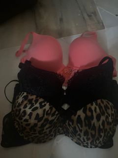 (Category: ) located in . Submitted by shira_omar (Listing ID 1090557728, Image 1). Description: .