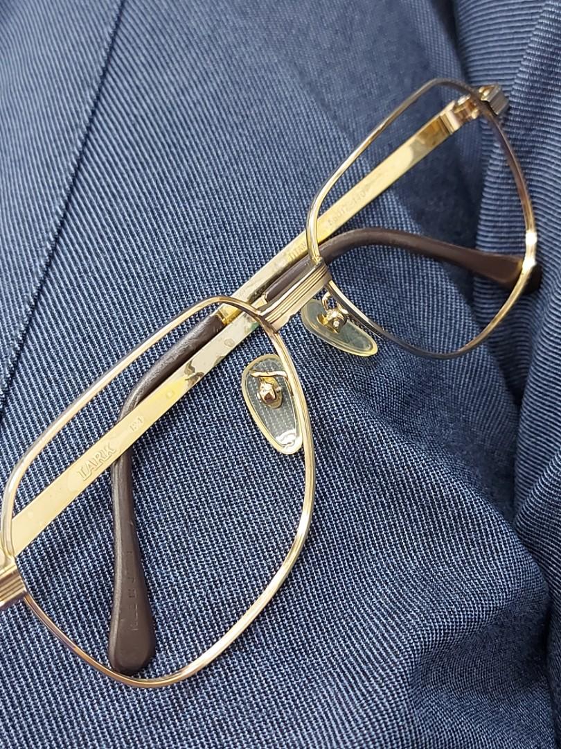 Lark 眼鏡鈦金屬日幣26000 約台幣6500, 手機及配件, 智慧穿戴裝置及智慧手錶在旋轉拍賣