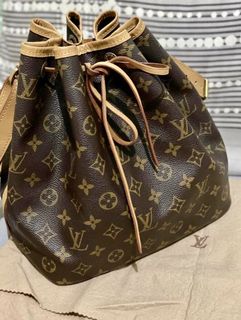 (Category: ) located in . Submitted by lizshoppe (Listing ID 1090467649, Image 1). Description: .