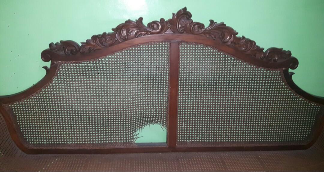 Antique Narra Sofa Bed (CENTURY-OLD) (Category: Sofas) located in Pasig City. Submitted by kuhkuh (Listing ID 1090613847, Image 2). Description: CENTURY-OLD SOLID NARRA Sofá Bed Antique Narra Sofa bed with intricate elegant carving design (Cleopatra-Style) Very sturdy and heavy. From Cagayan Valley Province, Luzon Flaw> solihiya hole (shown in pics).
