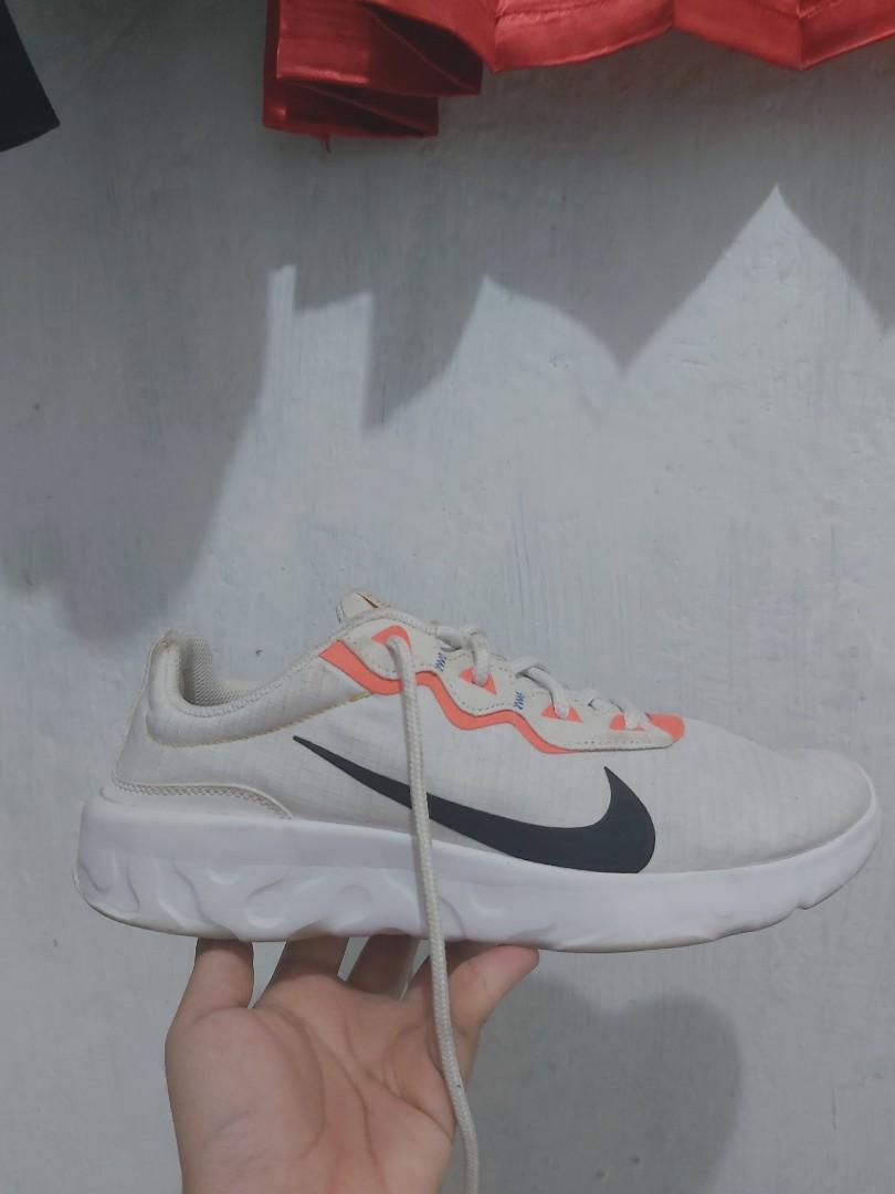 nike explorer strada