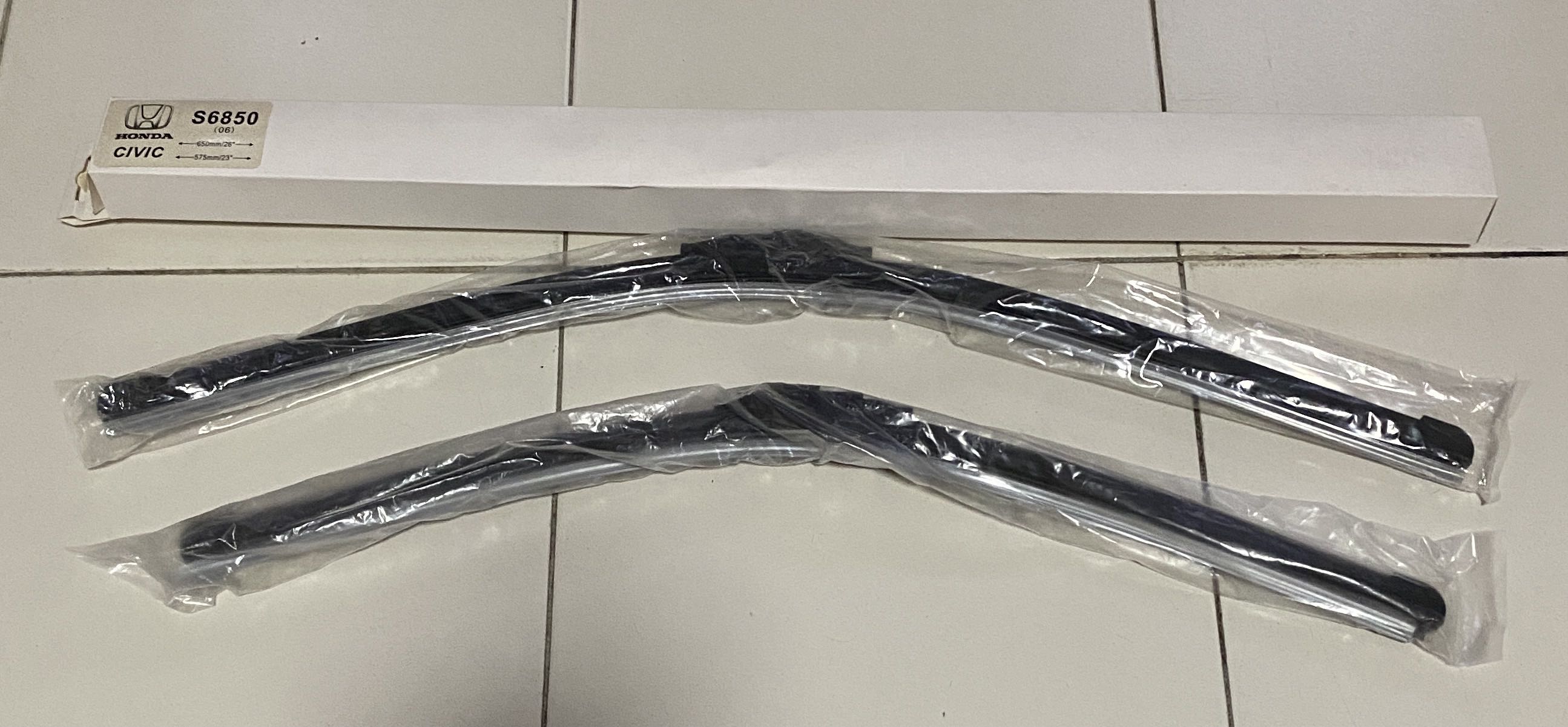 Original honda civic wiper blades fd1 fd2 fd3 fd4 fd2r Car