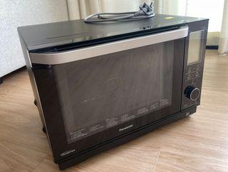 Panasonic microwave oven NN-DS596B