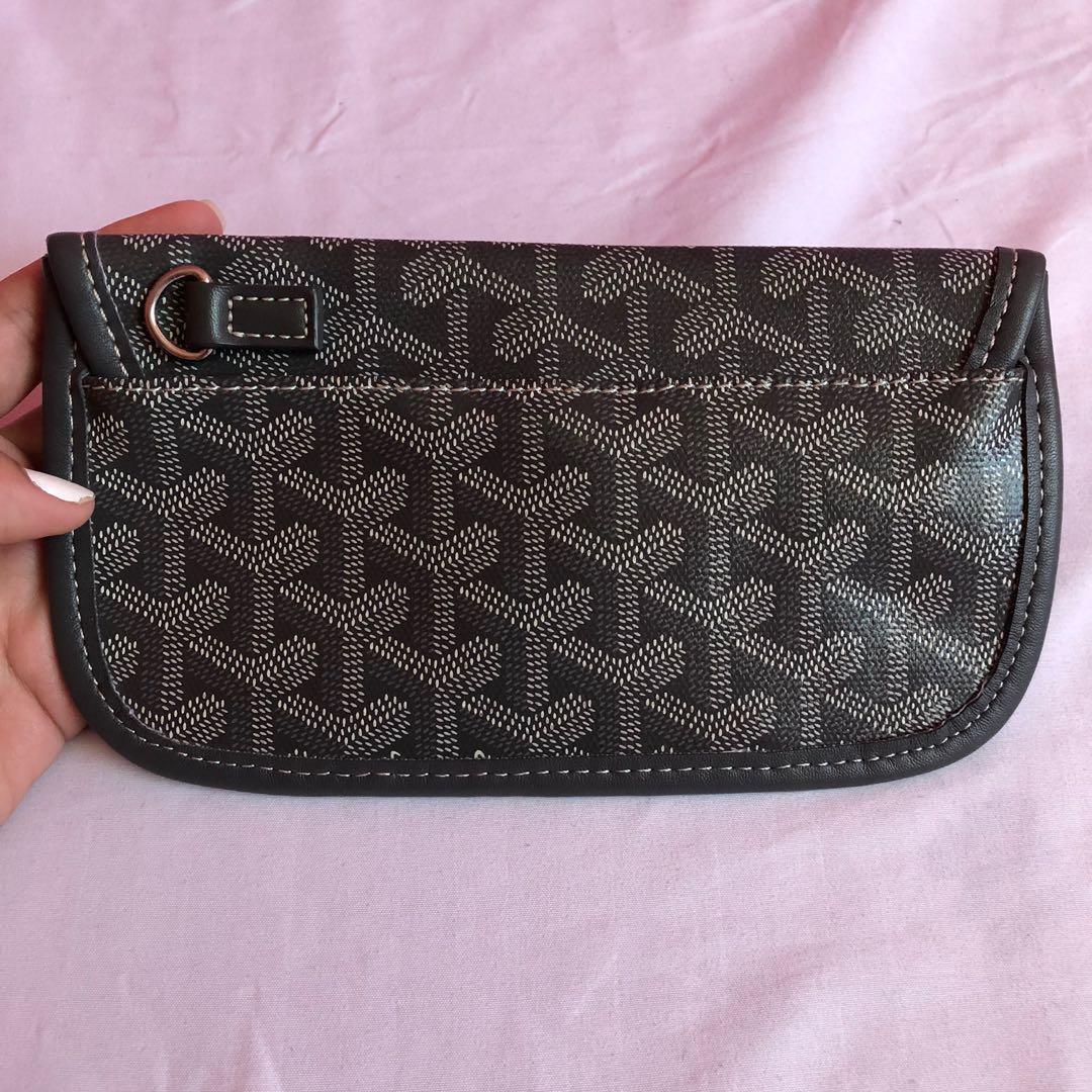 goyard strap bag